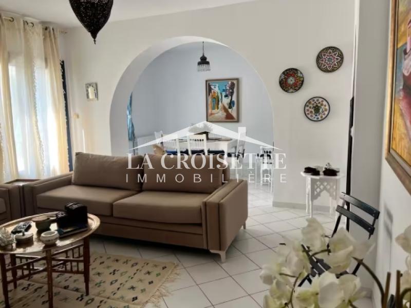 Duplex avec jardin S+3 meublé à Gammarth